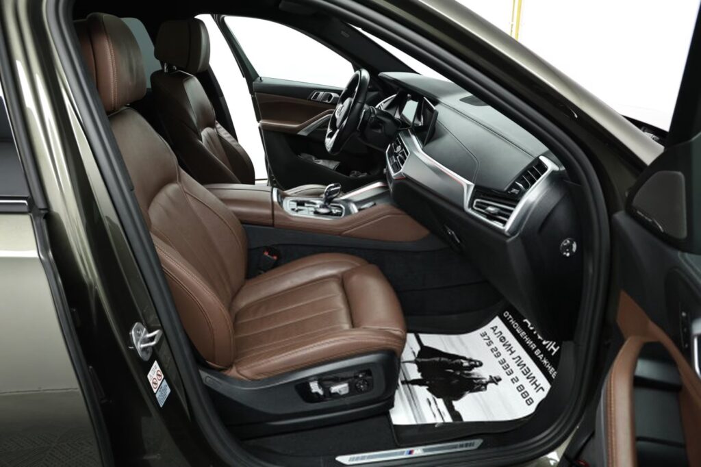BMW X6 G06