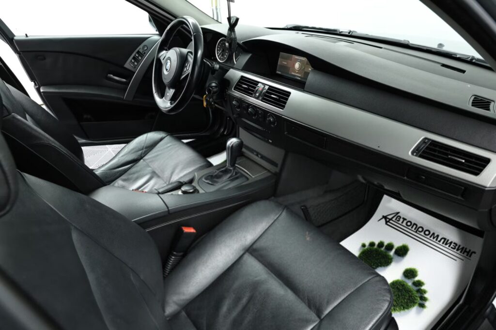 BMW 5 серия E60, E61