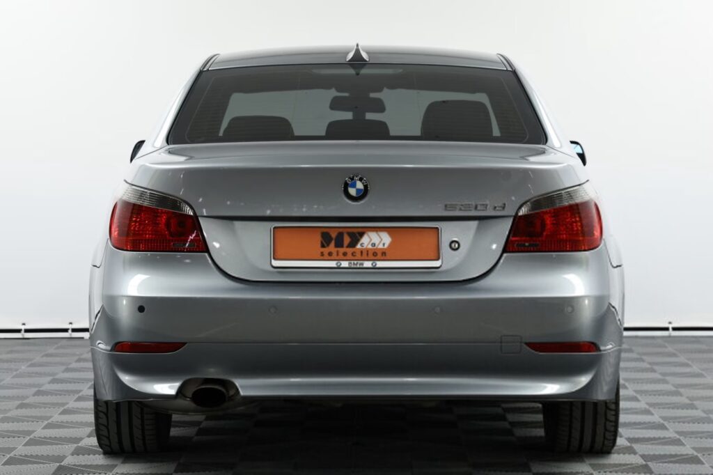 BMW 5 серия E60, E61