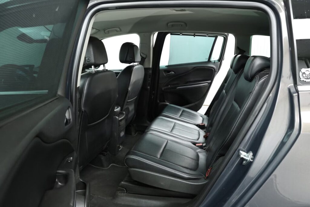 Opel Zafira C