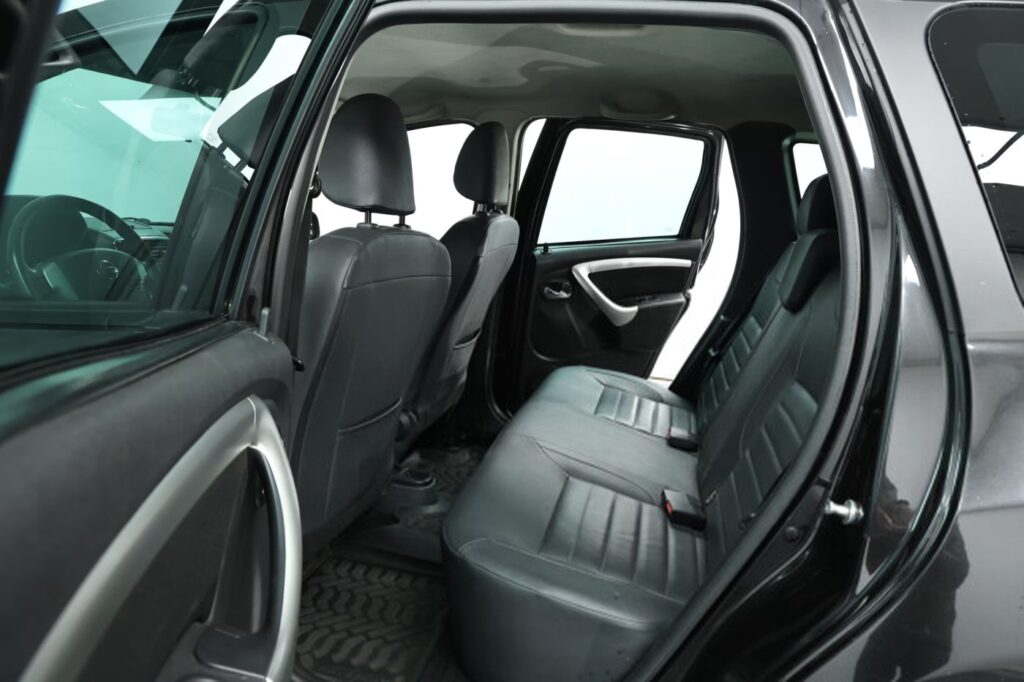 Nissan Terrano D10