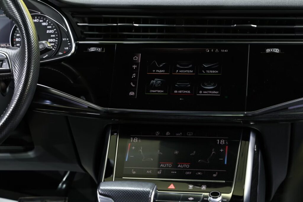 Audi Q8 I
