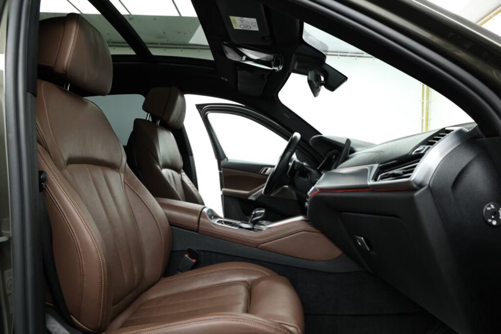 BMW X6 G06