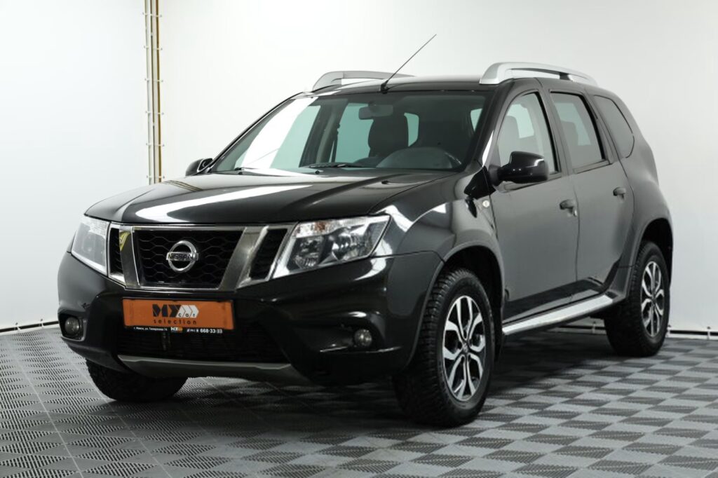 Nissan Terrano D10