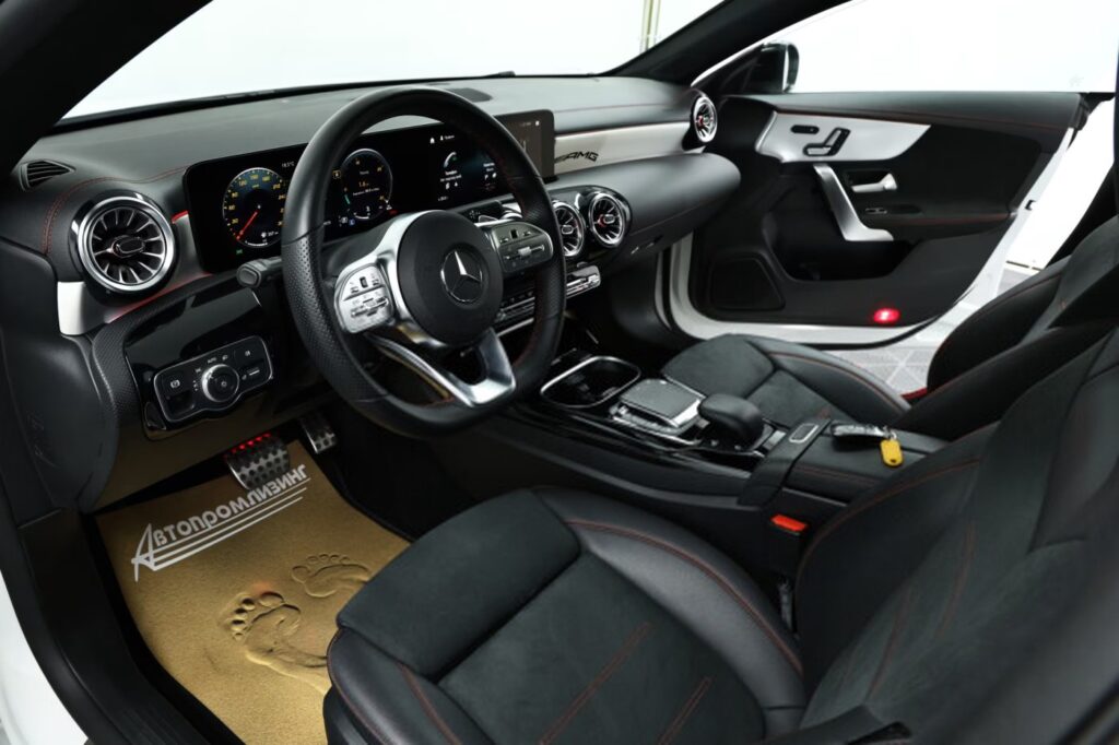Mercedes-Benz CLA AMG C118, X118