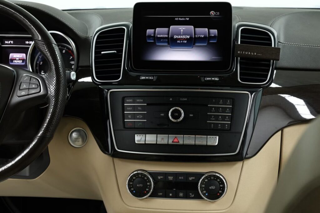 Mercedes-Benz GLS X166