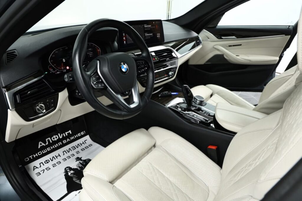 BMW 5 серия G30, G31 · Рестайлинг