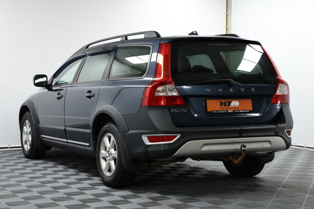 Volvo XC70 III