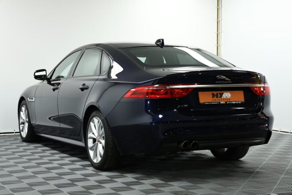 Jaguar XF X260