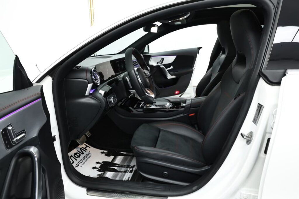 Mercedes-Benz CLA AMG C118, X118