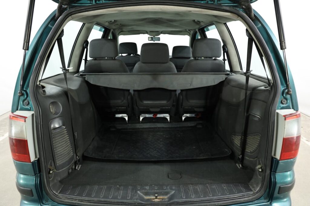 Ford Galaxy I · Рестайлинг