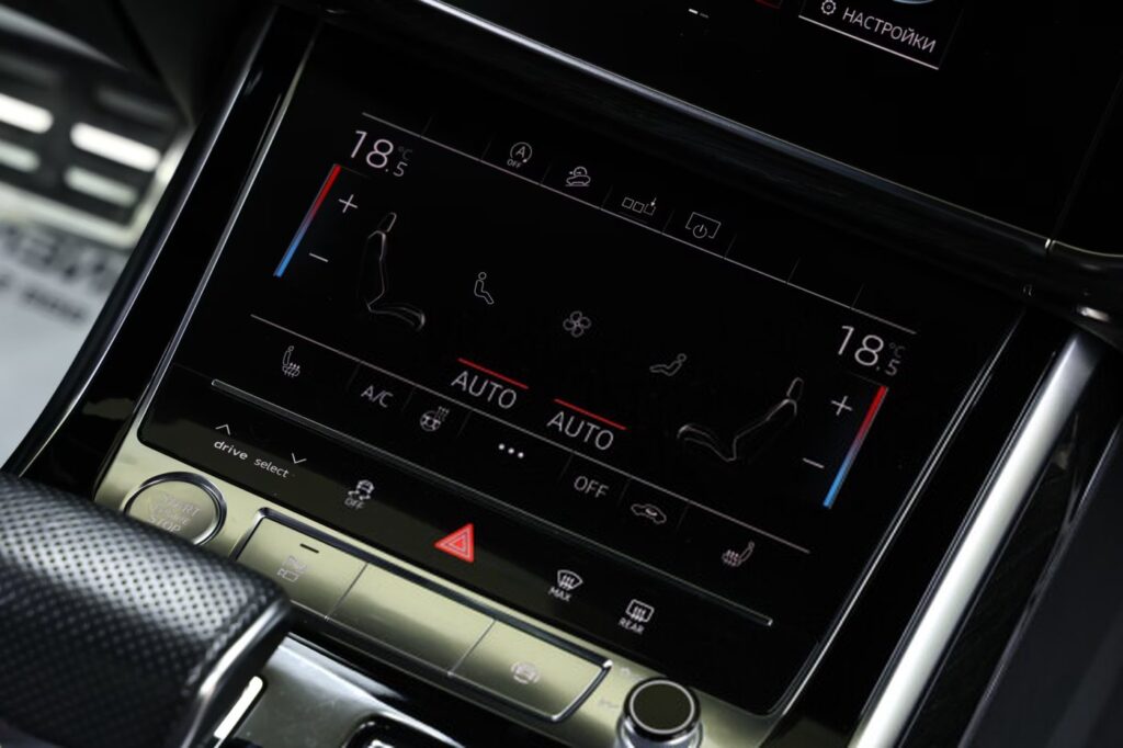 Audi Q8 I
