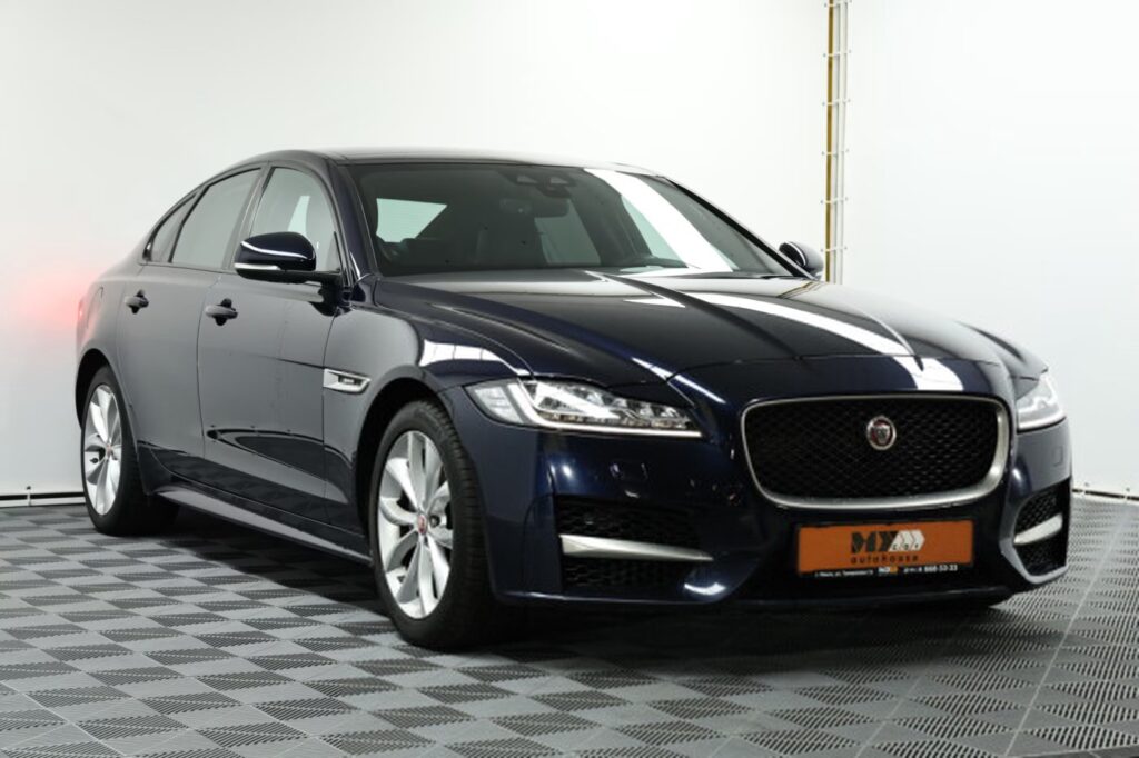 Jaguar XF X260