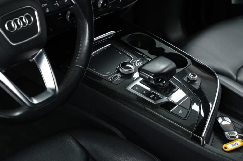 Audi Q7 4M