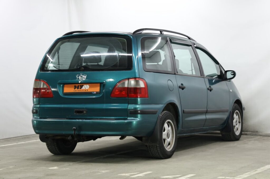 Ford Galaxy I · Рестайлинг