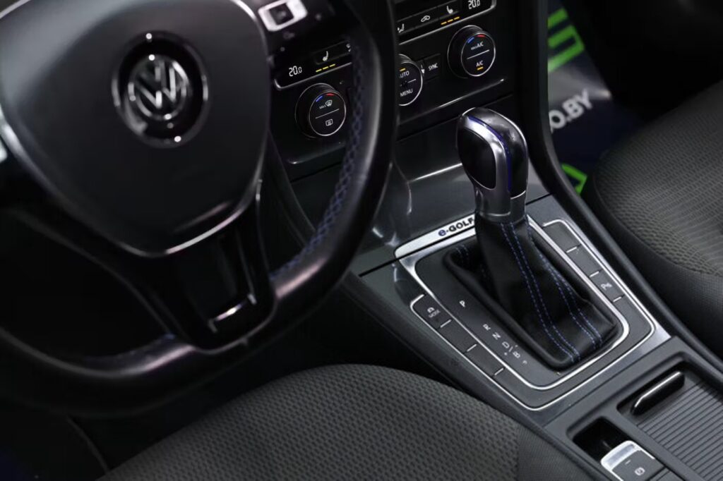 Volkswagen e-Golf VII · Рестайлинг