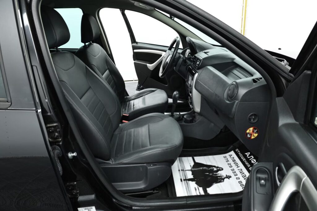 Nissan Terrano D10