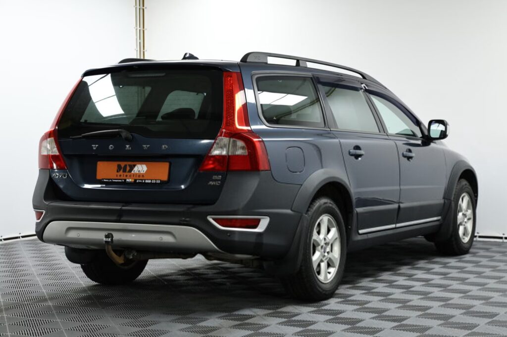 Volvo XC70 III