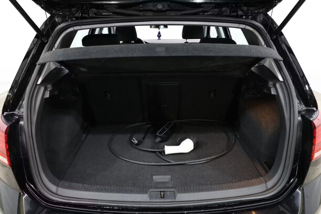 Volkswagen e-Golf VII · Рестайлинг