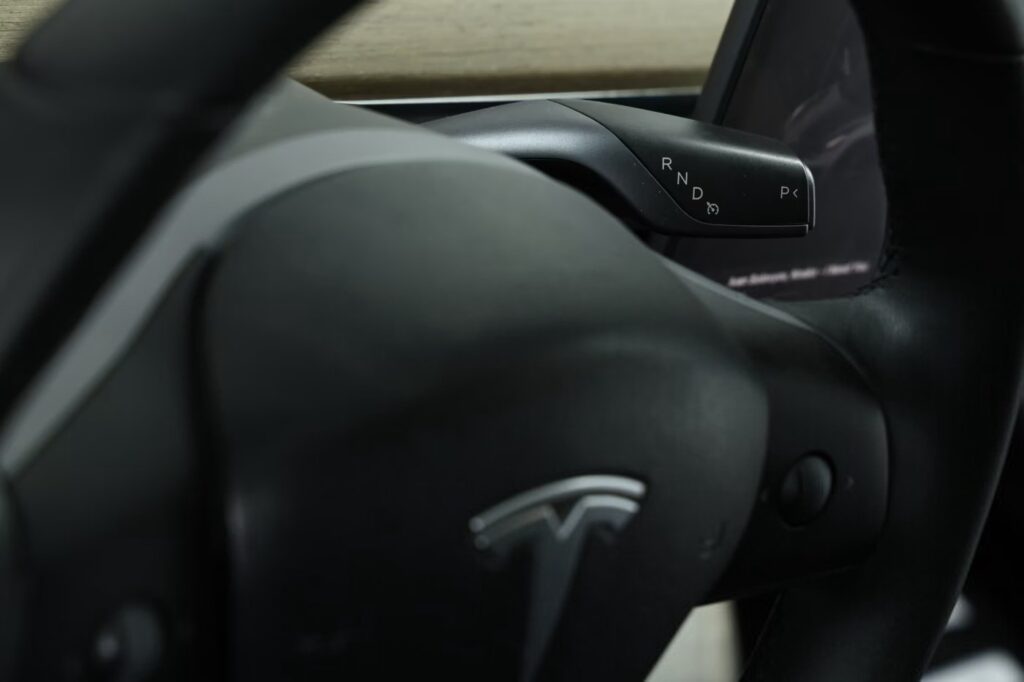 Tesla Model 3 I
