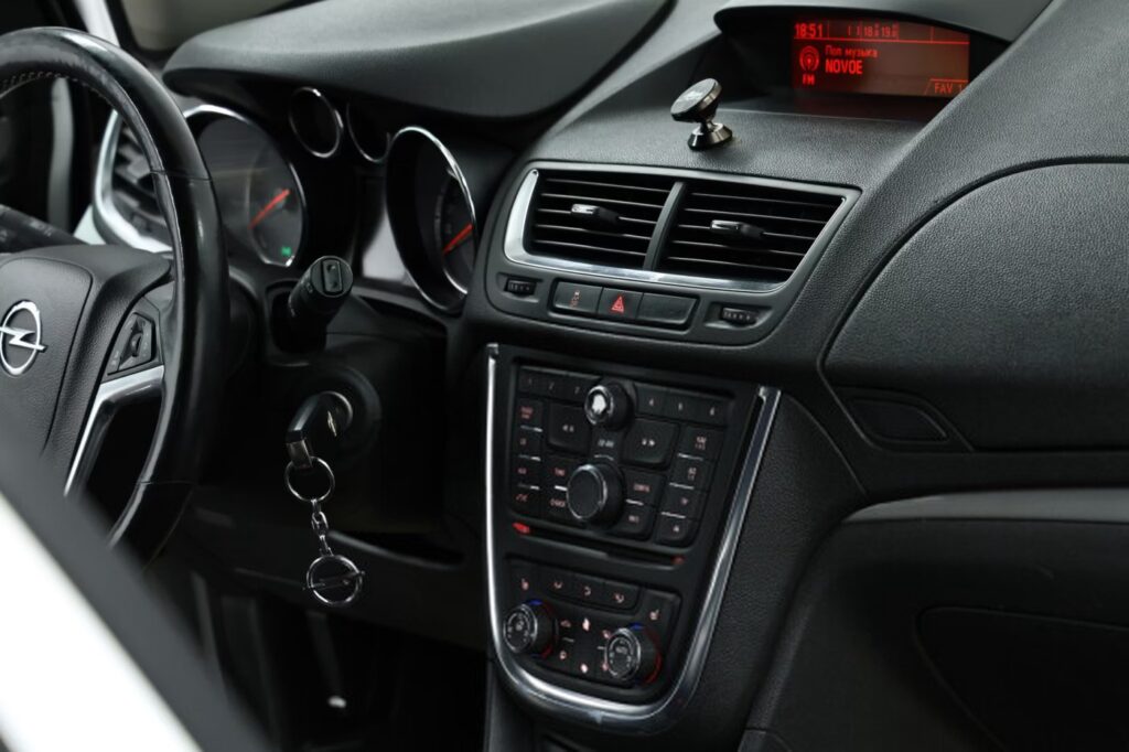Opel Mokka I