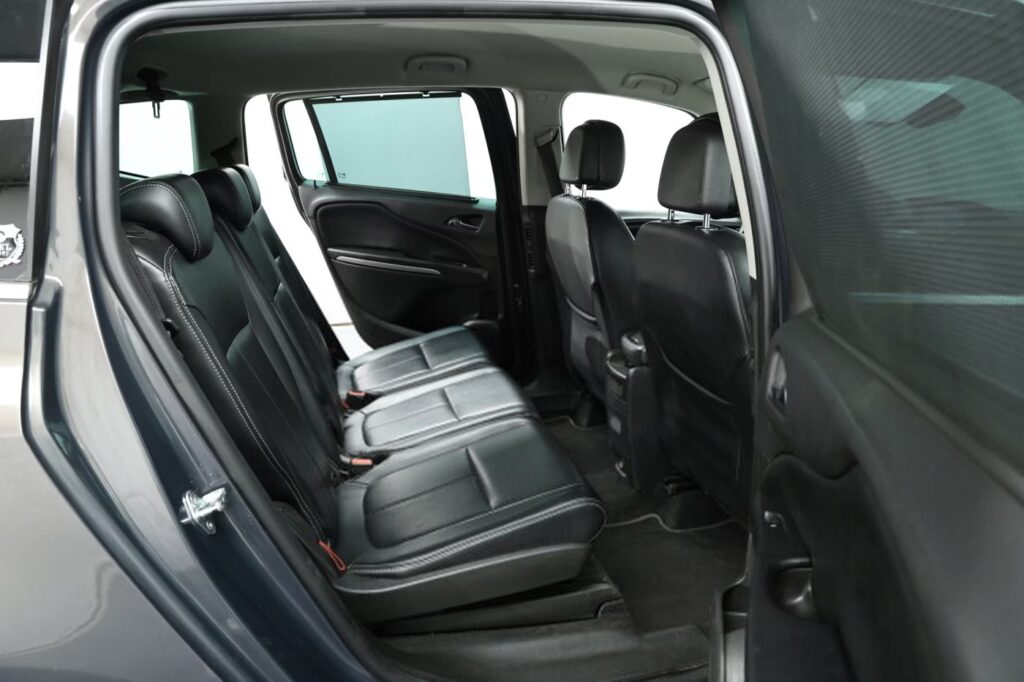 Opel Zafira C