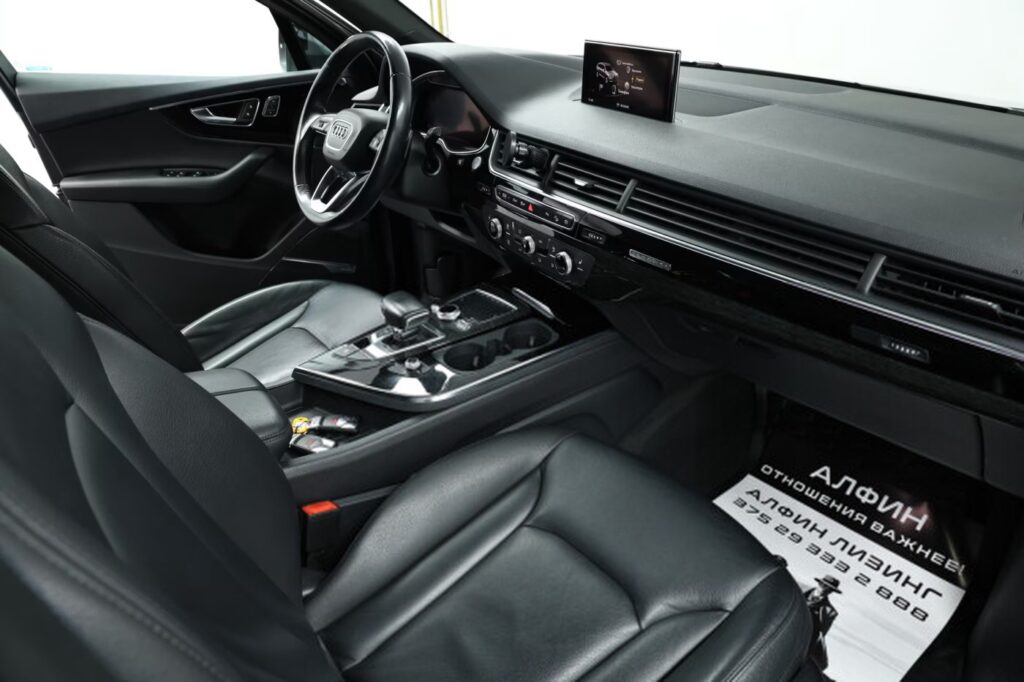 Audi Q7 4M