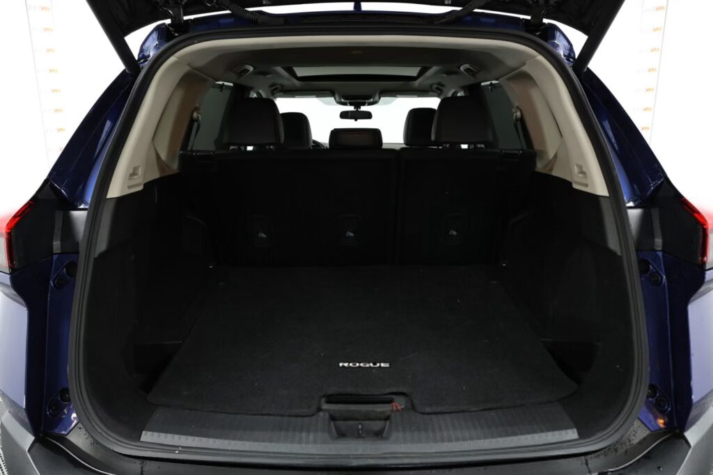 Nissan Rogue III