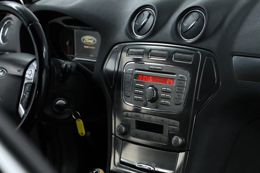 Ford Mondeo IV