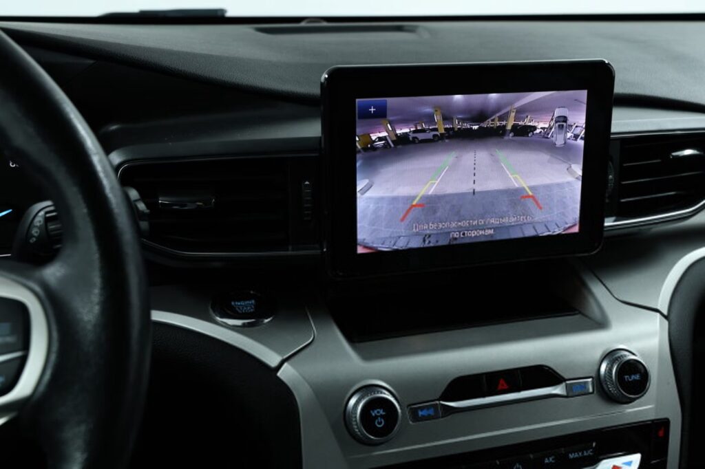 Ford Explorer VI
