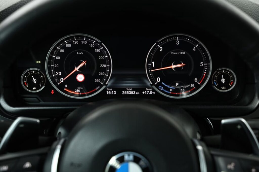 BMW 5 серия F10, F11 · Рестайлинг