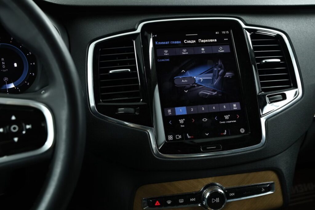 Volvo XC90 II · Рестайлинг