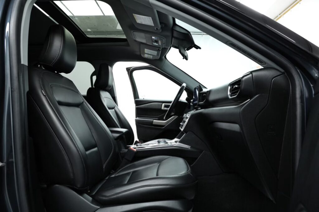 Ford Explorer VI