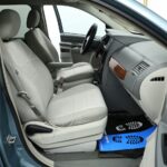 Chrysler Town and Country V