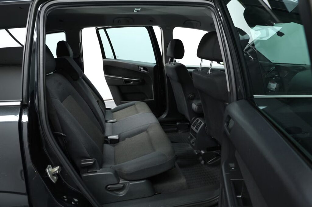 Opel Zafira B · Рестайлинг