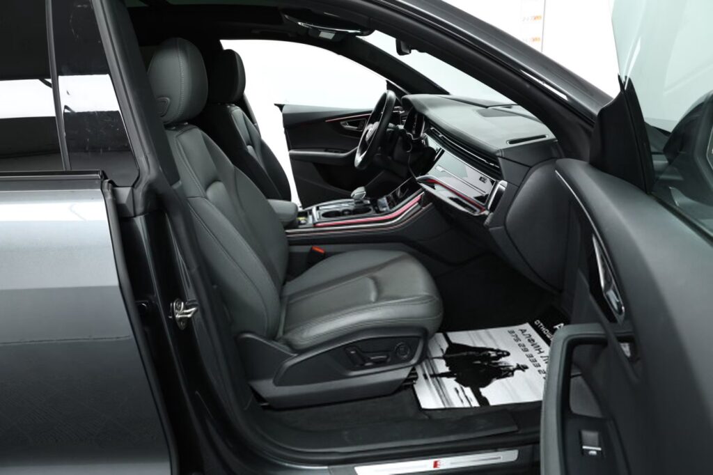 Audi Q8 I