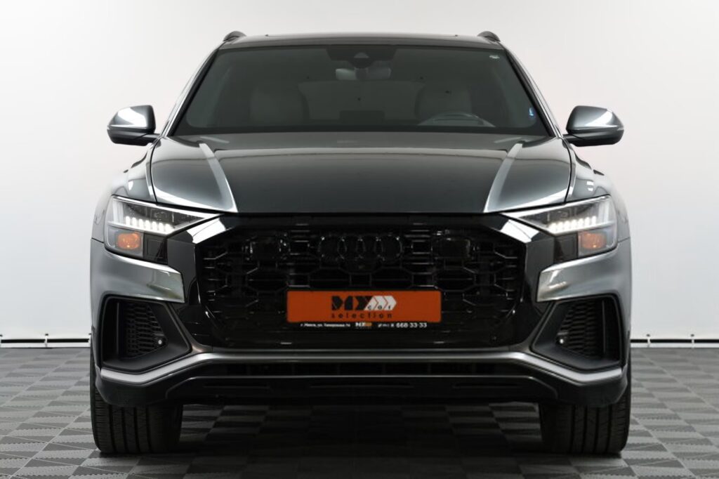 Audi Q8 I