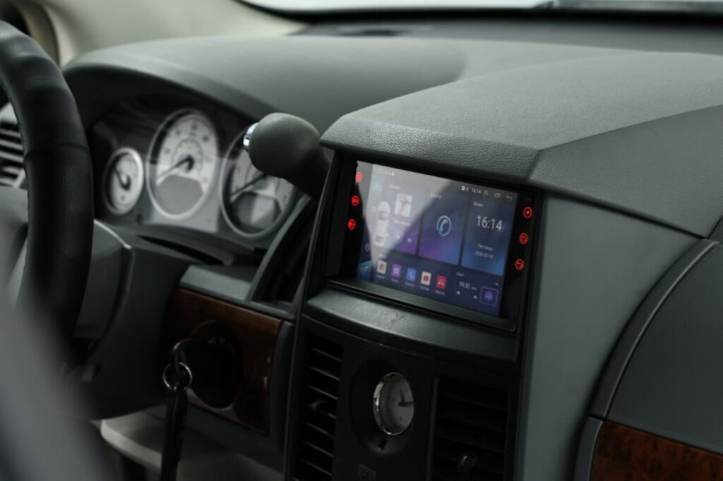 Chrysler Town and Country V
