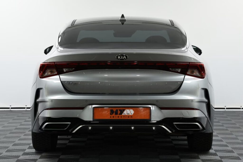 Kia K5 III