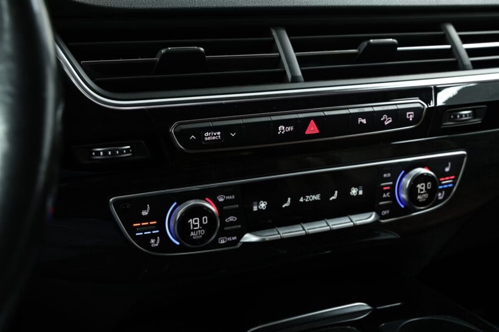 Audi Q7 4M