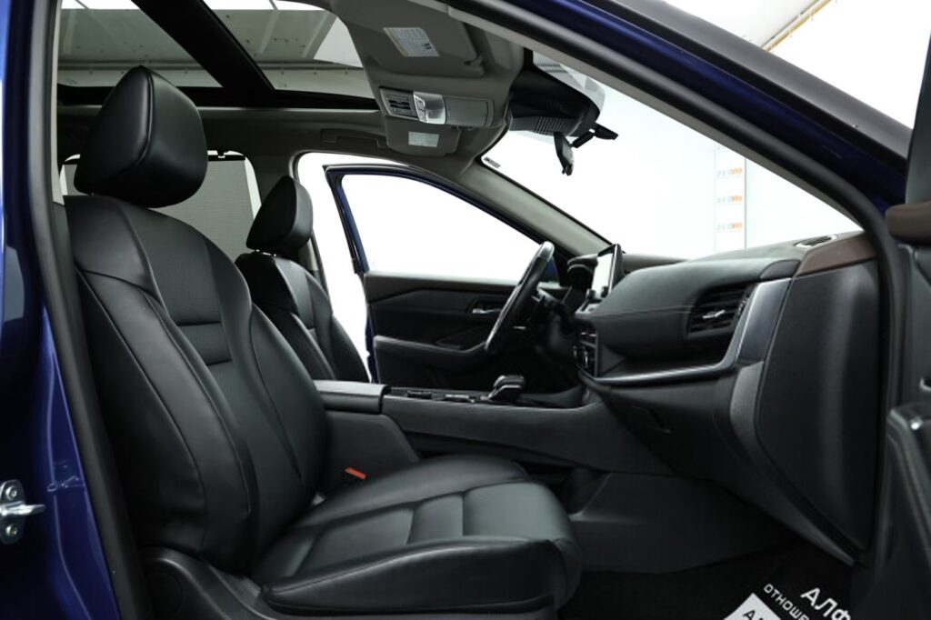 Nissan Rogue III