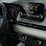 Mitsubishi Outlander IV