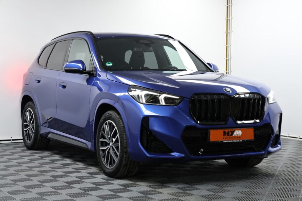 BMW X1 U11