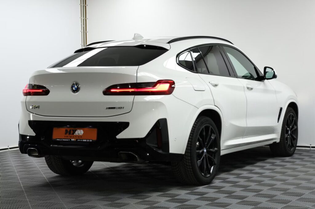 BMW X4 G02 · Рестайлинг