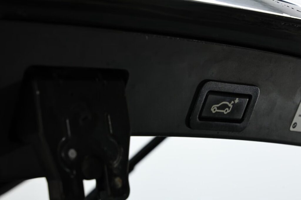 BMW 5 серия E60, E61 · Рестайлинг