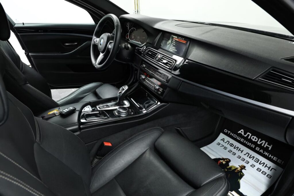 BMW 5 серия F10, F11 · Рестайлинг
