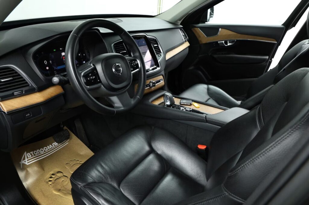 Volvo XC90 II · Рестайлинг
