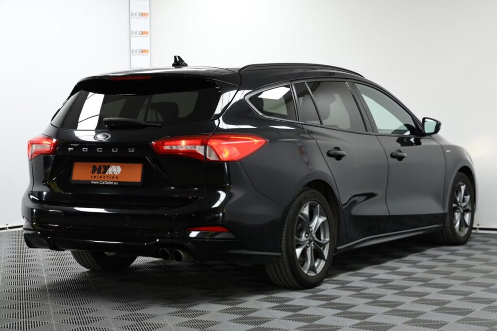 Ford Focus IV