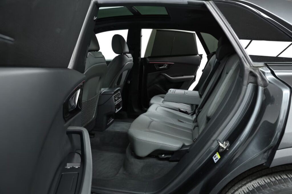 Audi Q8 I