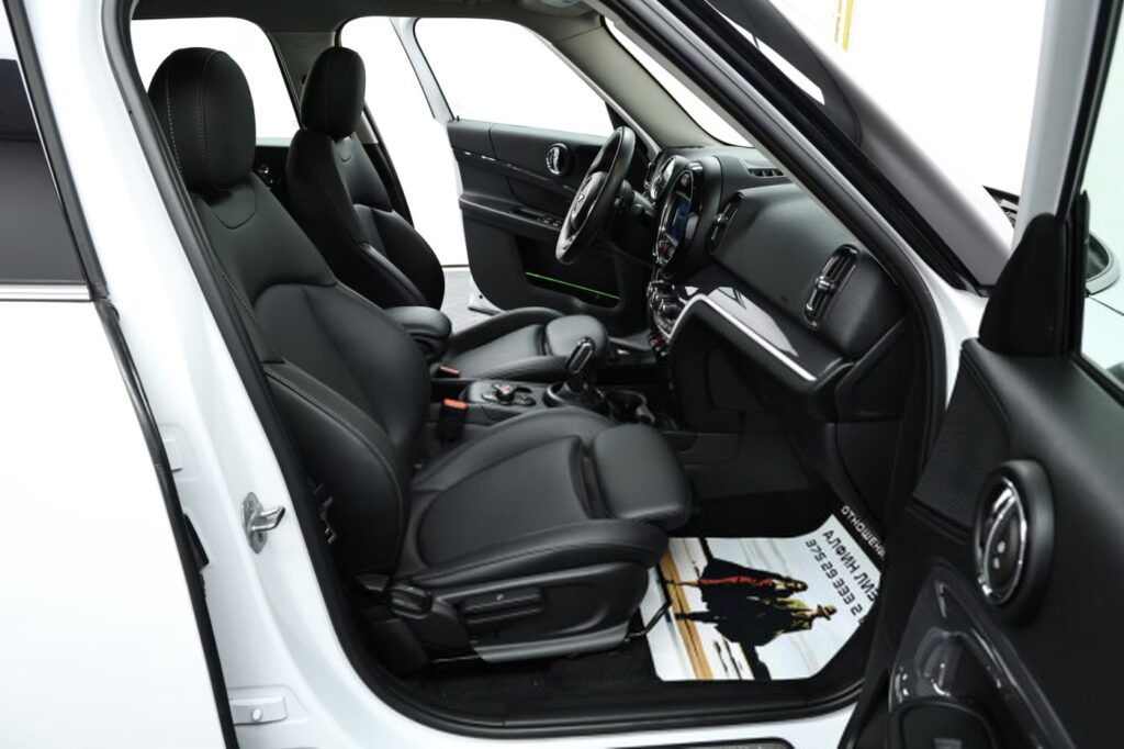 Mini Countryman F60